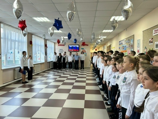 «Разговоры о важном». Сегодняшняя тема была посвящена знаменательной дате: «65 лет триумфа. Ко Дню космонавтики».
